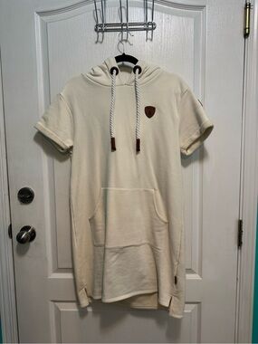 Wanakome Short-Sleeve Hoodie Dress